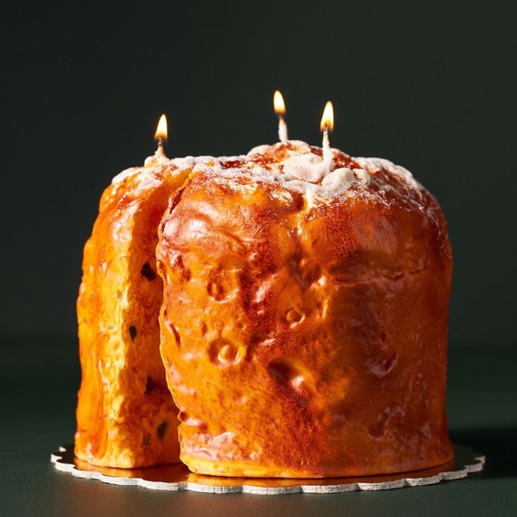 Panettone Dessert Candle - Picture 4 of 16